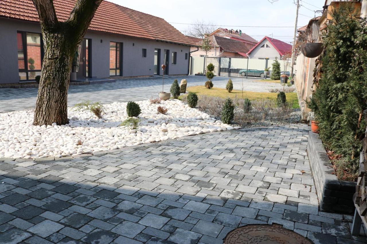 Apartament City La Casa Piano House ,Cu Parcare Alba Iulia Buitenkant foto