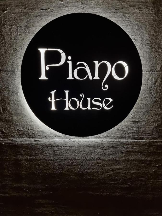 Apartament City La Casa Piano House ,Cu Parcare Alba Iulia Buitenkant foto